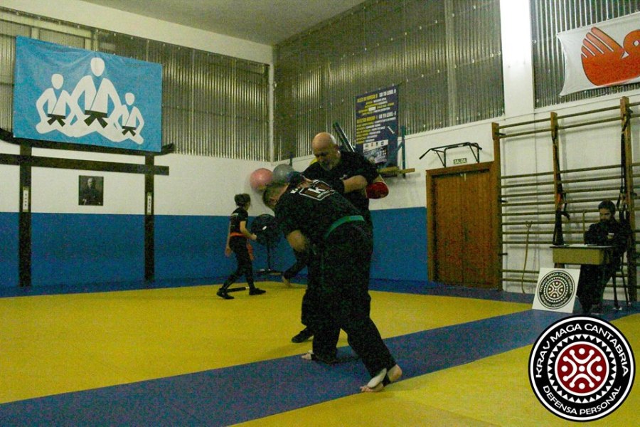 defensa bastón examen krav maga cantabria santander