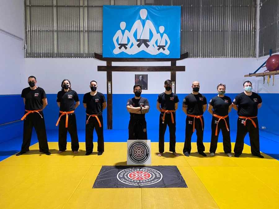 examinados cinturón naranja krav maga cantabria en santander. defensa personal. enrique oliva