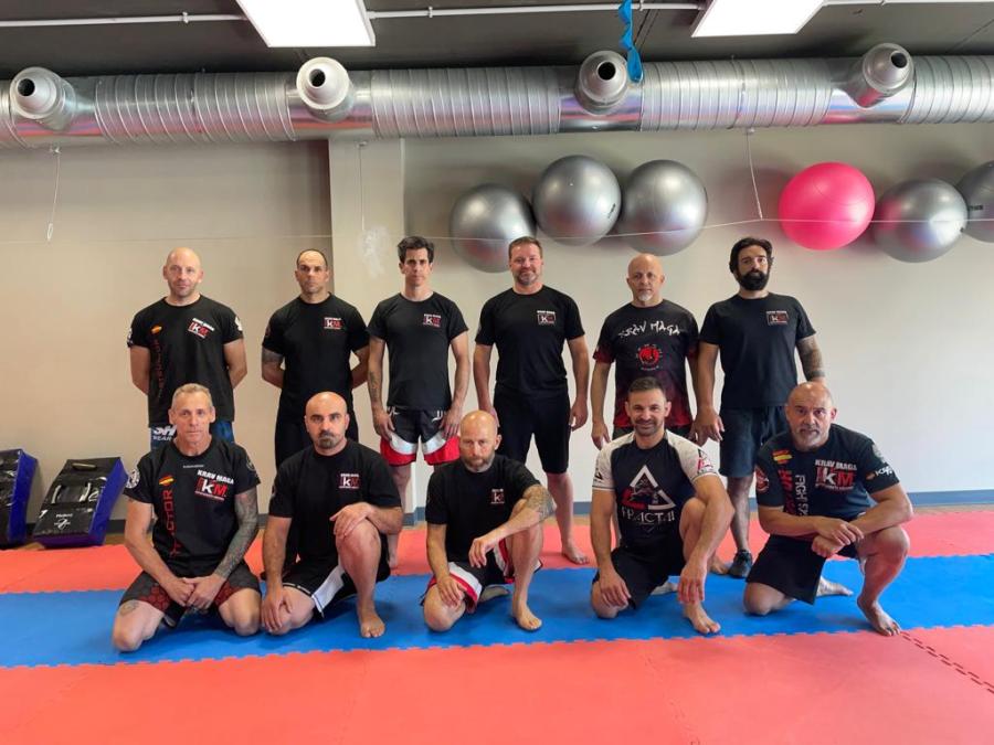 instructores nacionales de krav maga fel españa con jonathan vega de fractal bjj en aranda de duero 2022