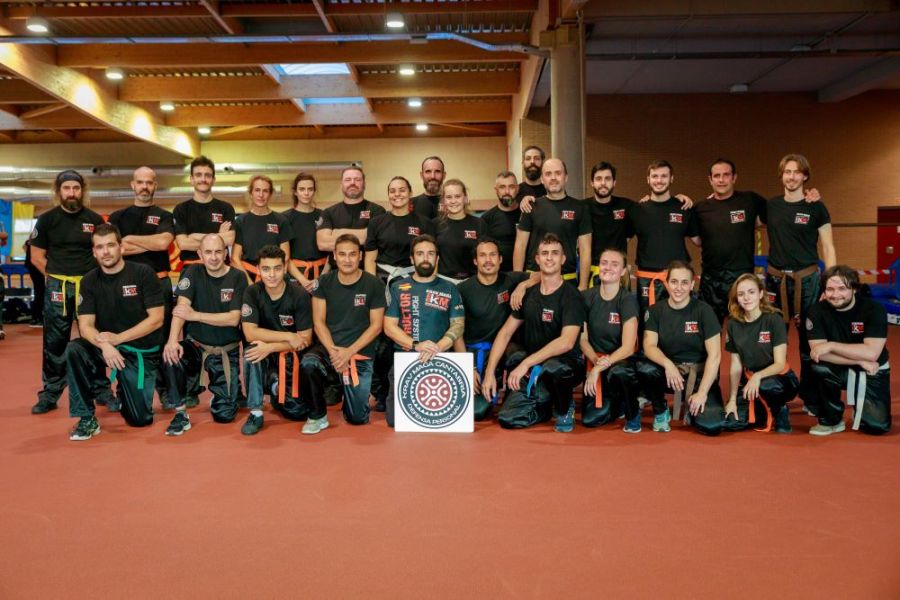 escuela krav maga cantabria en convención nacional 2022