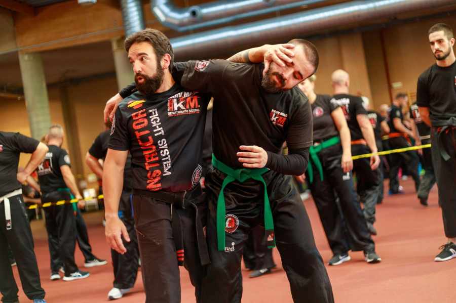enrique oliva maestro nacional krav maga