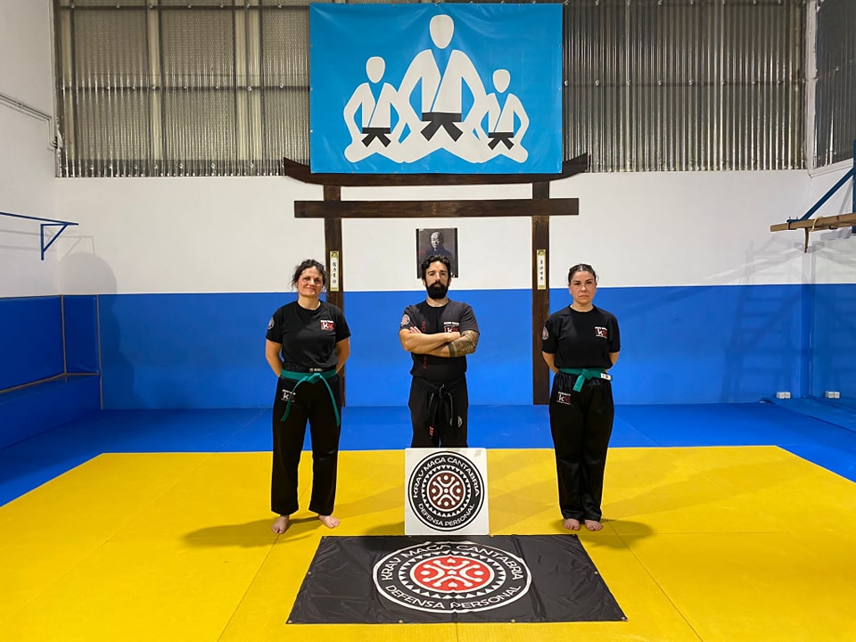 maria del mar y amparo cinturones verdes krav maga santander defensa personal cantabria enrique oliva