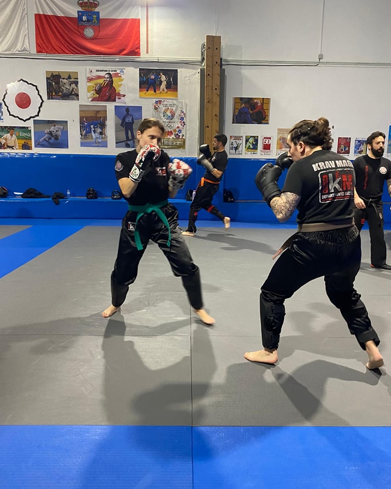 luchadoras feloda santander cantabria