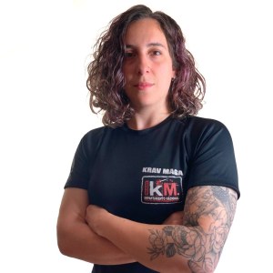 instructora krav maga mujeres artes marciales maestra defensa personal