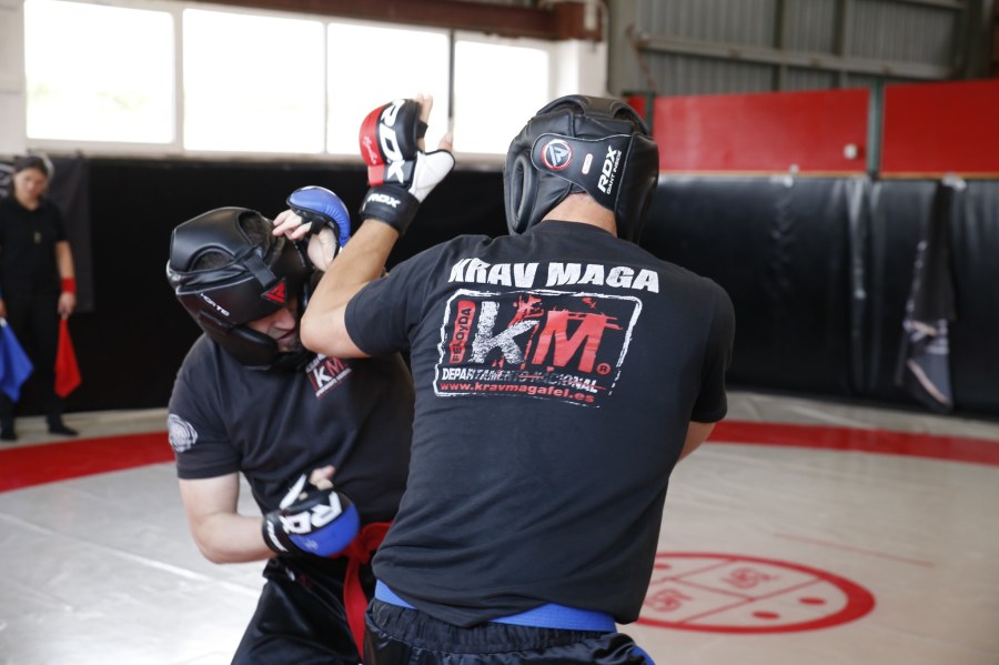 velada boxeo campeonato cantabria santander maliaño astillero artes marciales federacion deportecantabria